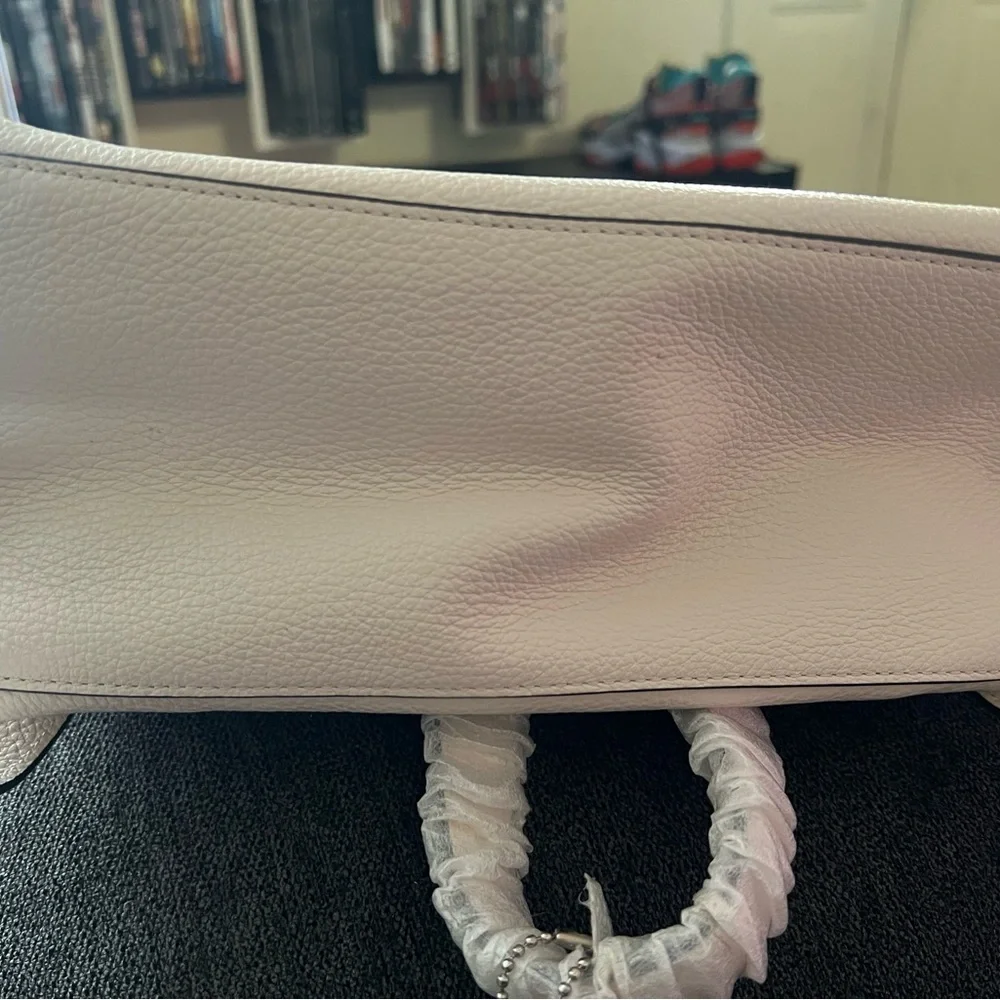 NWT Disney x coach dumbo brown and white  Women's Back pack - Picture 9 of 11